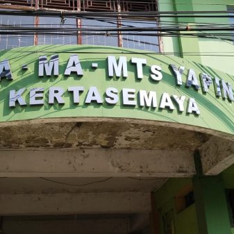 MTs Yapin Kertasemaya Tahan Ijazah Siswa Karena Belum Lunas Administrasi