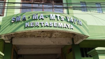 MTs Yapin Kertasemaya Tahan Ijazah Siswa Karena Belum Lunas Administrasi