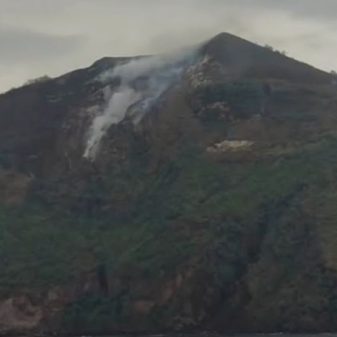 11 November 2024 : Gunung Iya Ende Level III Siaga