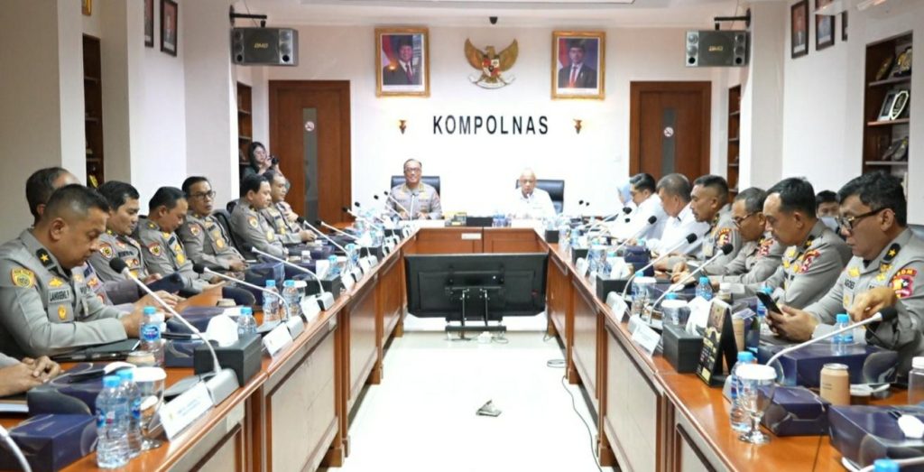 Irwasum dan Kompolnas Bahas Kerjasama Penguatan Pengawasan Polri