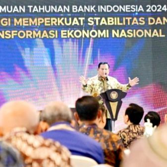 Presiden Prabowo Ingatkan Pelaku Industri Keuangan Lindungi Kepentingan Rakyat