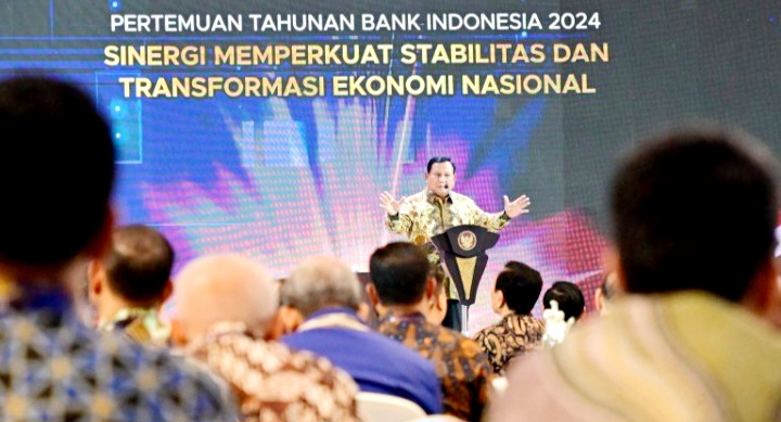 Presiden Prabowo Ingatkan Pelaku Industri Keuangan Lindungi Kepentingan Rakyat