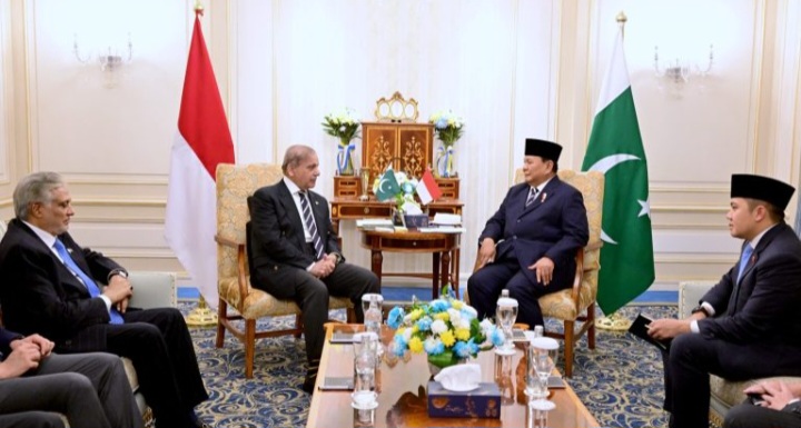 Presiden Prabowo Bahas Peningkatan Kerja Sama Ekonomi dan Perdagangan Bersama PM Pakistan