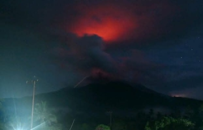 20 Desember Gunung Lewotobi Kembali Erupsi, Waspada Potensi Banjir Lahar Hujan