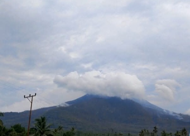 Minggu 15 Desember Gunung Lewotobi Kembali Erupsi, Warga Dilarang Aktivitas Radius 6 Km