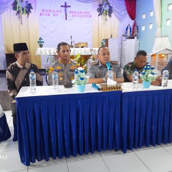 Natal Tahun Baru, Ukhsafi Copler Community Ngada Berbagi Kasih Dengan Warga Rutan