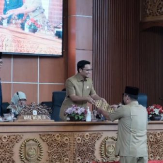 Rapat Paripurna DPRD Kota Depok, Sampaikan Kaleidoskop Kinerja DPRD Tahun 2024 Dan Paparkan Progam Kerja Tahun 2025