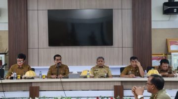 Pj Bupati Pinrang Pimpin Rapat Kordinasi Menghadapi Tahun 2025