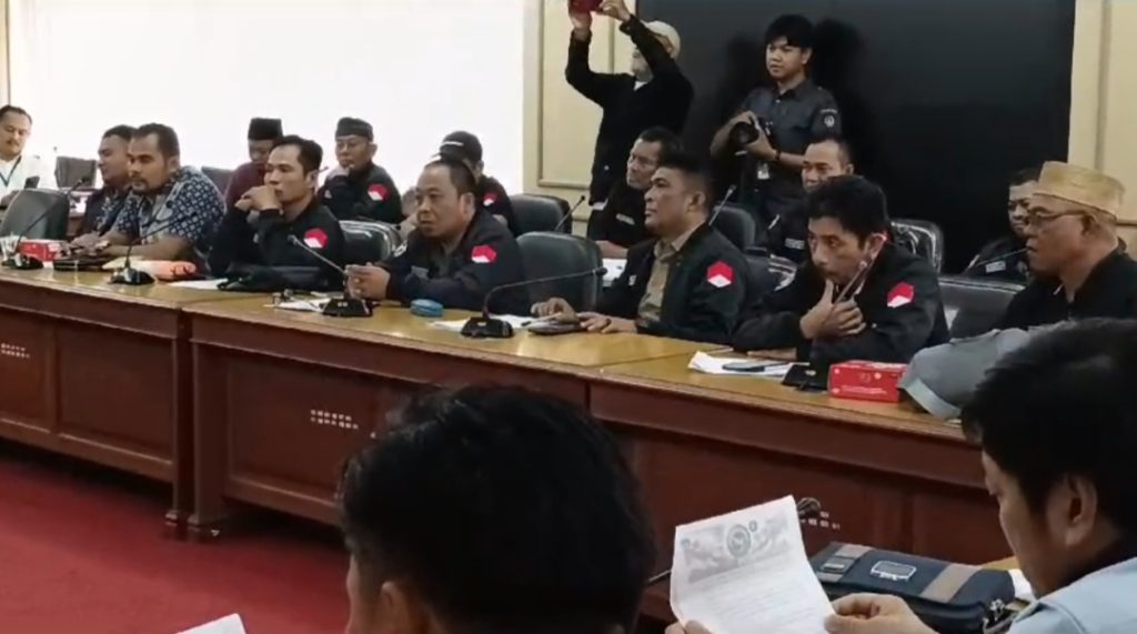 Blunder, Hasil RDP Forum Merah Putih dan Komisi E DPRD Sulsel Berakhir Tanpa Kesimpulan