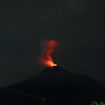 3 Januari 2025 Gunung Lewotobi Kembali Erupsi, Waspada Potensi Banjir Lahar Hujan