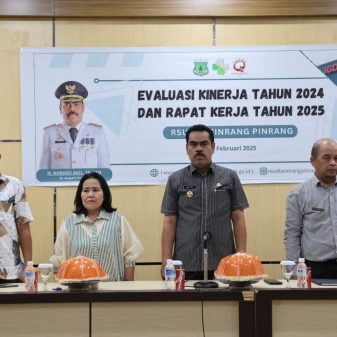 Pj Bupati Pinrang Menghadiri Rapat Evaluasi Kinerja Tahun 2024 Dan Rapat Kerja Tahun 2025.