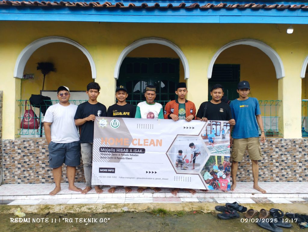 Kolaborasi Dua Organisasi Pemuda ISAK-HISAB, Komitmen Jadikan Mushola Bersih Di Setiap Pelosok.