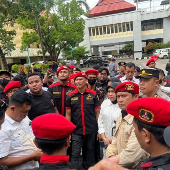 Bentuk Kepedulian ke Negara , Grib Jaya Sulsel Geruduk 3 Kantor di Makassar