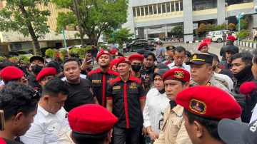 Bentuk Kepedulian ke Negara , Grib Jaya Sulsel Geruduk 3 Kantor di Makassar