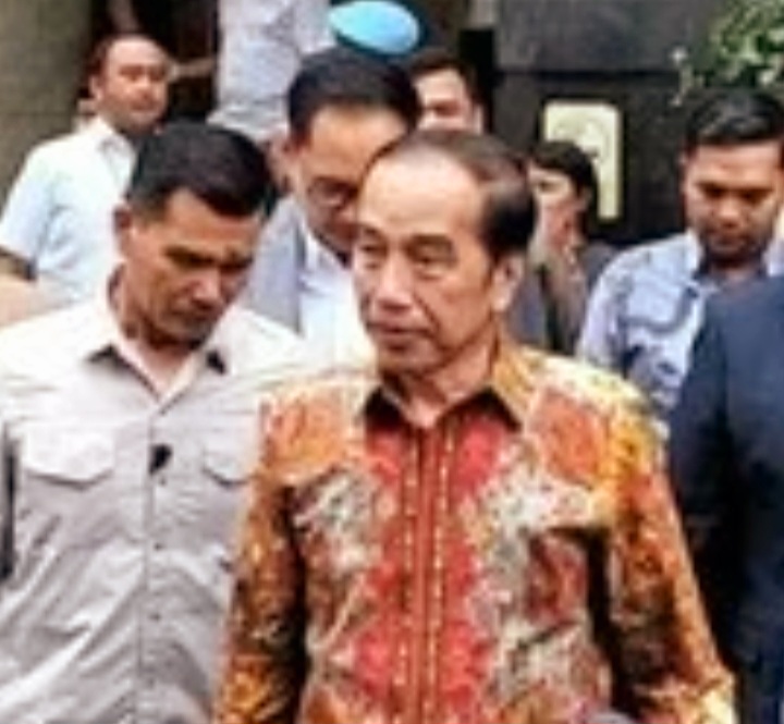 Diduga Fitnah Ijazah Palsu, Jokowi Polisikan 5 Orang Pelaku