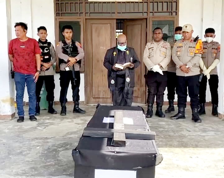 Satgas Damai Cartenz Identifikasi Jasad Ke 16 Korban KKB Yahukimo