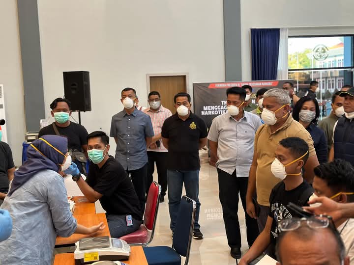 Kepala BNN Tinjau Langsung Barang Bukti Narkoba 1,9 Ton Hasil Operasi TNI AL