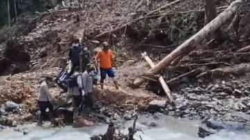15 Korban Banjir Bandang Kampung Jim Papua Barat  Ditemukan