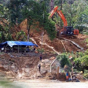 Hamzah Selaku Pemerhati Lingkungan Harap Tindak Tegas Pelaku Pengrusakan Lingkungan Oleh Pihak Penambang di Bantimurung