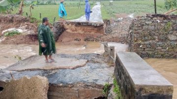 Hujan Intensitas Tinggi Sejumlah Musibah Terjadi di Trenggalek Jatim