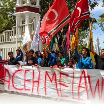 Pengibaran Bendera Bulan Bintang di Aceh, APH Tempuh Persuasif