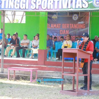 Bupati Nagekeo Buka Turnamen Sepak Bola Lape Cup II