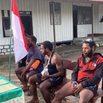 Tiga Mantan Anggota OPM Kembali ke Merah Putih