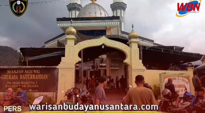 Idul Adha 1446H Masjid Agung Al-Ghuraba Baiturrahman Bajawa Bagikan Daging Kurban Kepada 1700 Penerima