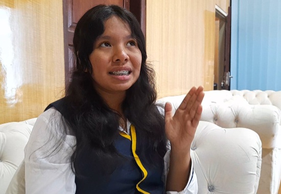 Pelajar SMAS Regina Pacis Bajawa, Dea Bagikan Kado Ilmu dari USA
