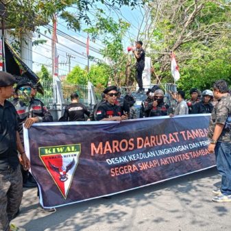 Maros Darurat Tambang Ilegal, Ormas di Maros Geruduk Kantor Bupati