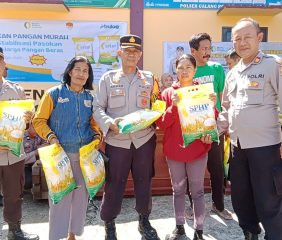 Polsek Galang Gelar Gerakan Pangan Murah Sambut HUT Ke-80 RI, 3 Ton Beras Ludes Diserbu Warga