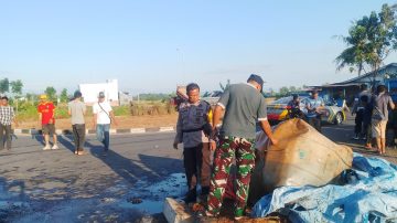 Truk Muatan BBM Ilegal Terguling, KIPFA Maros Minta APH Tindak Tegas Semua Pelaku Yang Terlibat