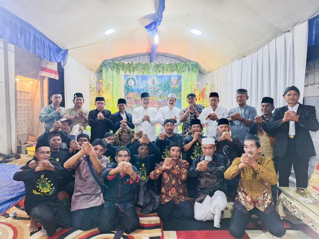 Peringatan Maulid Nabi Muhammad SAW 1447 H/2025 M Majelis Dzikir dan Sholawat Sabdo Hidayatussholawat Berlangsung Khidmat