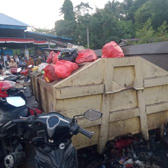 LSM KIPFA Maros Minta Kadis Perikanan Evaluasi Manajemen Pelelangan Ikan Labuang
