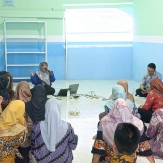 Jaga Mutu MBG, APJI Indramayu Adakan Pembekalan Penjamah Makanan di Dapur SPPG Jumbleng Losarang