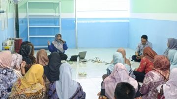 Jaga Mutu MBG, APJI Indramayu Adakan Pembekalan Penjamah Makanan di Dapur SPPG Jumbleng Losarang