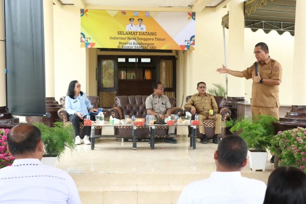 Kunker SBD, Gubernur NTT Melki Laka Lena Tekankan Kolaborasi Lintas Sektor