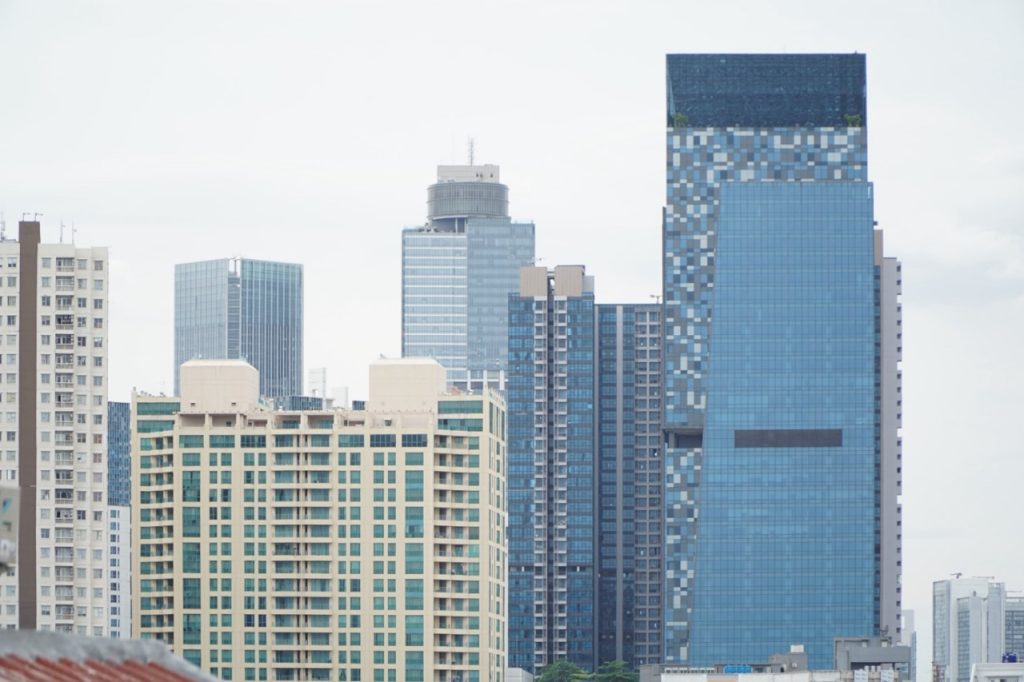 Gedung Baru Menjamur di Jakarta: cermin naiknya geliat investasi Properti 2025