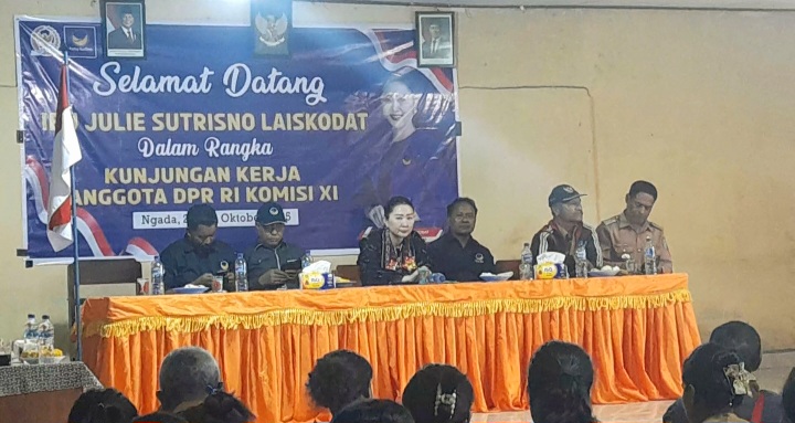 NTT : Reses di Ngada, Julie Laiskodat Ajak Rakyat Serap Uang MBG