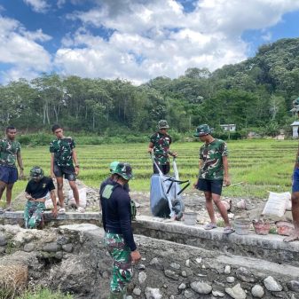 Tingkatkan Produktivitas Pertanian, Satgas TMMD Kodim 1625 Ngada Bangun Saluran Irigasi