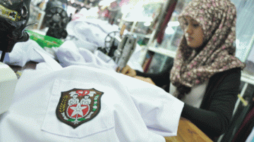 Anggaran Miliaran, Pemberdayaan Diabaikan, Seragam Sekolah Gratis di Maros Dipertanyakan Teknisnya