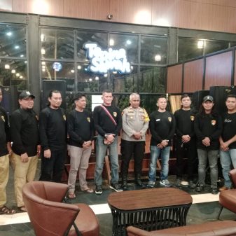 LBH Maros : Kapolsek Lau Penuh Dedikasi Selama Menjabat di Maros