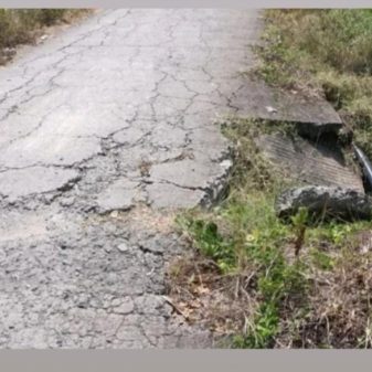 Jalan di Desa Majannang Maros Baru Rusak Parah, DPRD Belum Peka Terhadap Infrastruktur Desa, Warga Tunggu Mukjizat