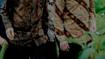 Diundang Forum Bloomberg New Economy Singapura, Jokowi Berbincang dengan Lee Hsien Loong