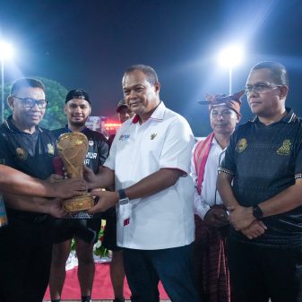 Buka ETMC XXXIV di Ende Gubernur NTT Ingatkan Sepak Bola Mempersatukan