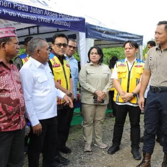 Pemerintah Pusat Dorong Percepatan Pembangunan Jalan Lingkar Utara Flores