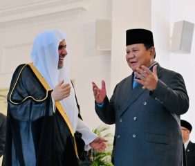 Presiden Prabowo Sambut Hangat Sekjen Liga Muslim Dunia