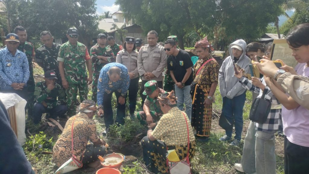 Kelurahan Danga Nagekeo Letak Batu Perdana Kantor Koperasi Merah Putih