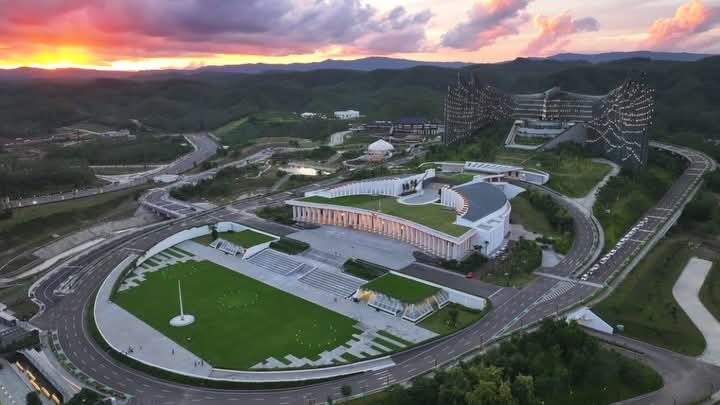 Presiden Prabowo Tinjau Progres Pembangunan IKN