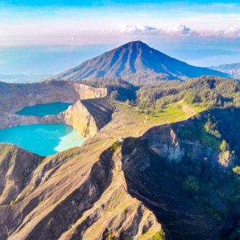 Salah Satu Dinding Tebing Danau Kelimutu Ende Longsor